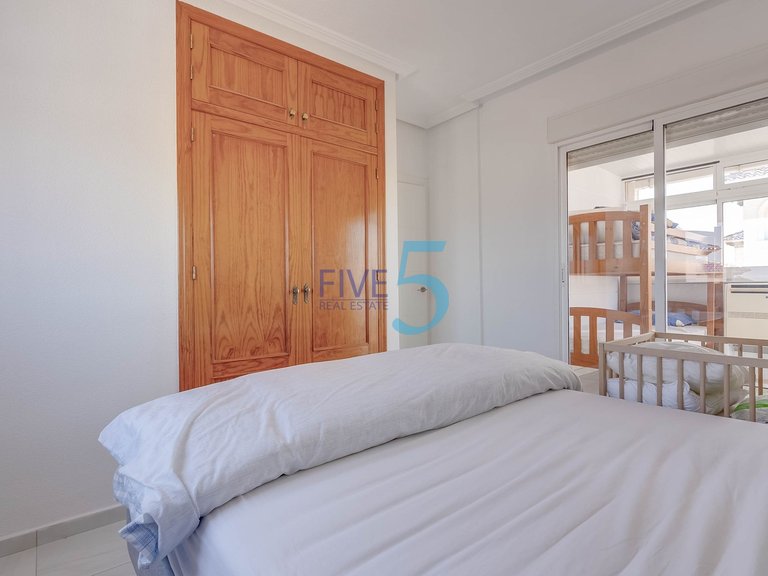 Villa for Sale in Alicante, Valencia 18