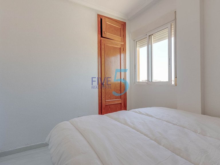 Villa for Sale in Alicante, Valencia 21