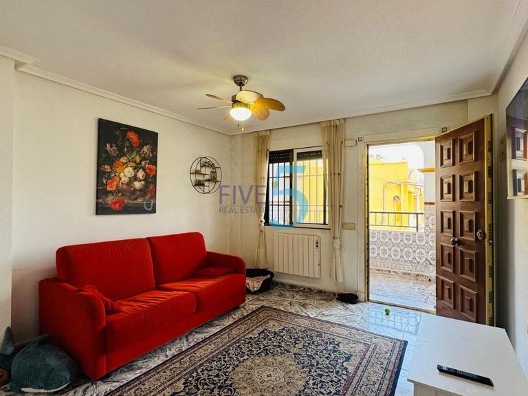 Apartment for Sale in Alicante, Valencia 6