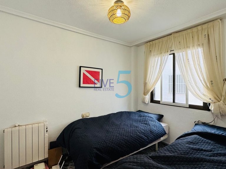 Apartment for Sale in Alicante, Valencia 10