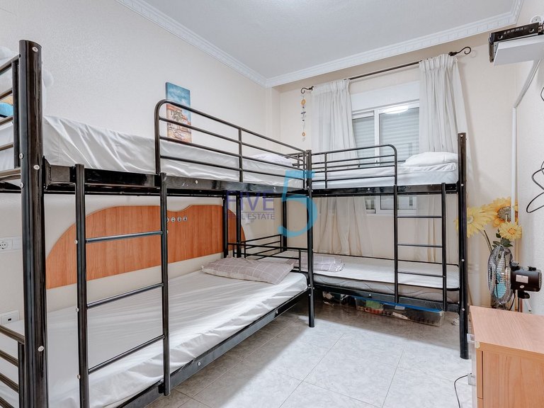 Apartment for Sale in Alicante, Valencia 11