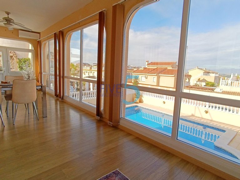Villa for Sale in Alicante, Valencia 22