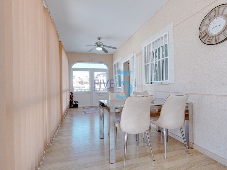 Villa for Sale in Alicante, Valencia 21