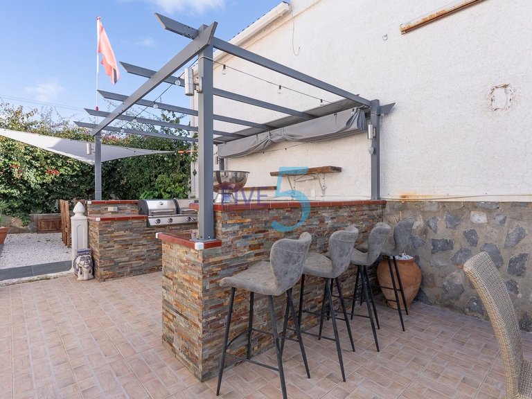 Villa for Sale in Alicante, Valencia 26