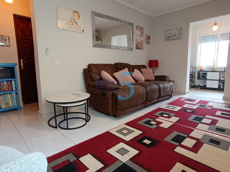Villa for Sale in Alicante, Valencia 18