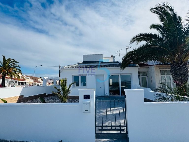 Villa for Sale in Alicante, Valencia 19