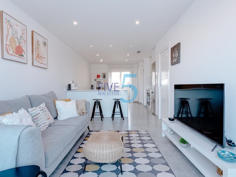 Apartment for Sale in Alicante, Valencia 3