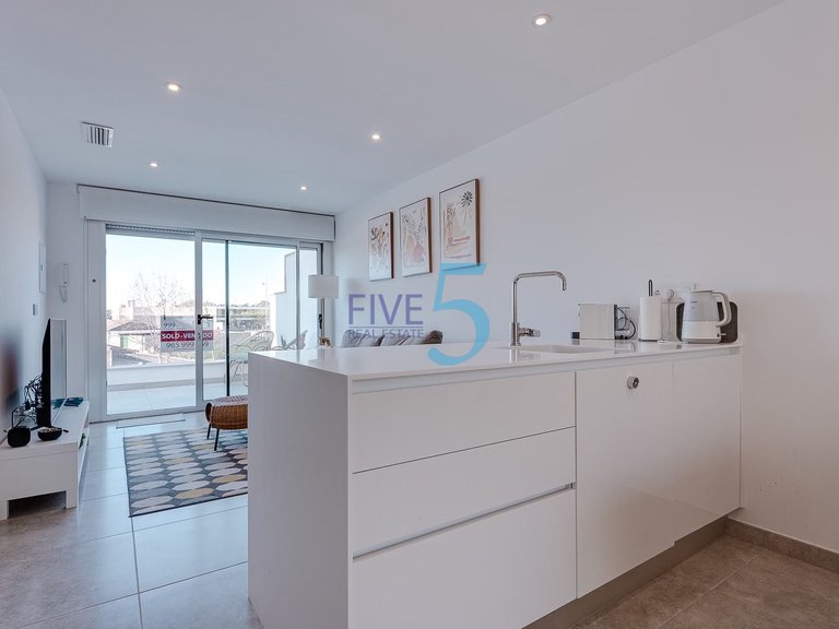 Apartment for Sale in Alicante, Valencia 9
