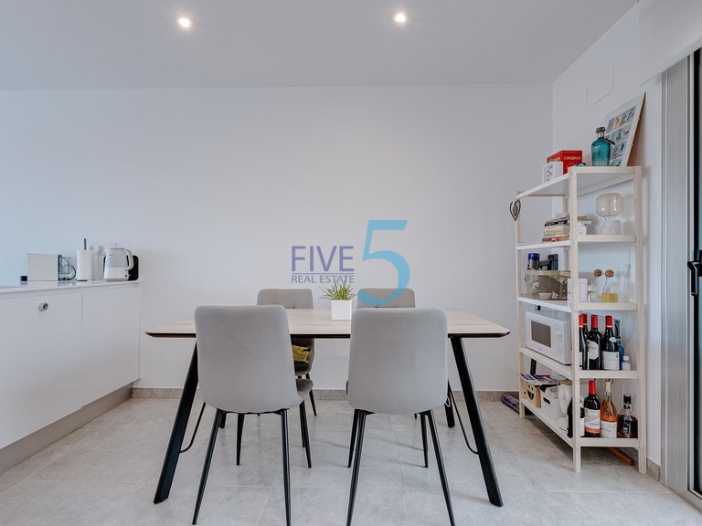 Apartment for Sale in Alicante, Valencia 8