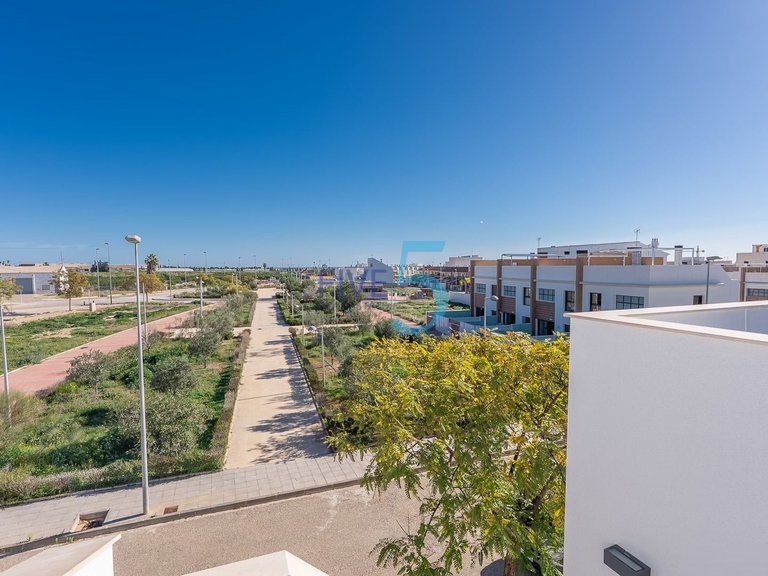 Apartment for Sale in Alicante, Valencia 26