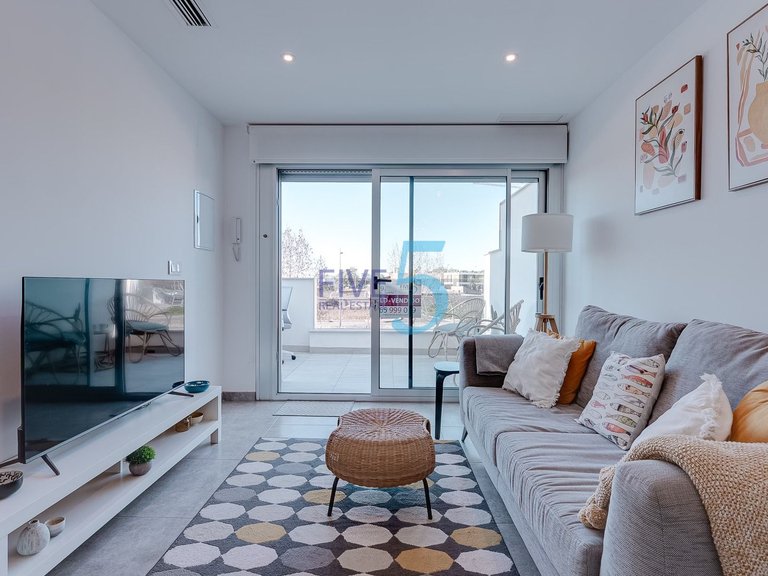 Apartment for Sale in Alicante, Valencia 5