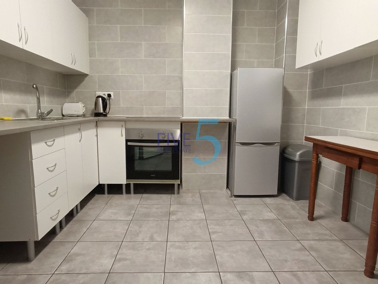Apartment for Sale in Alicante, Valencia 3