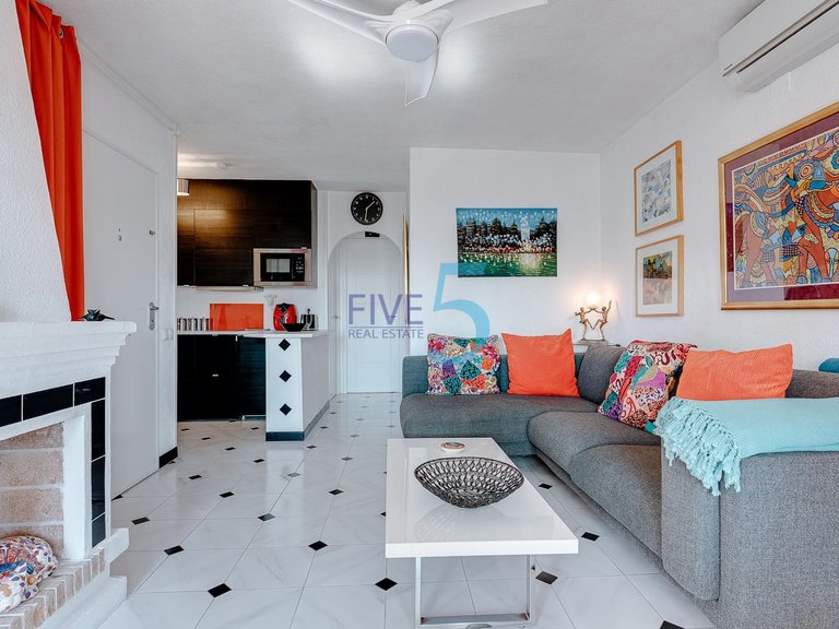 Apartment for Sale in Alicante, Valencia 3