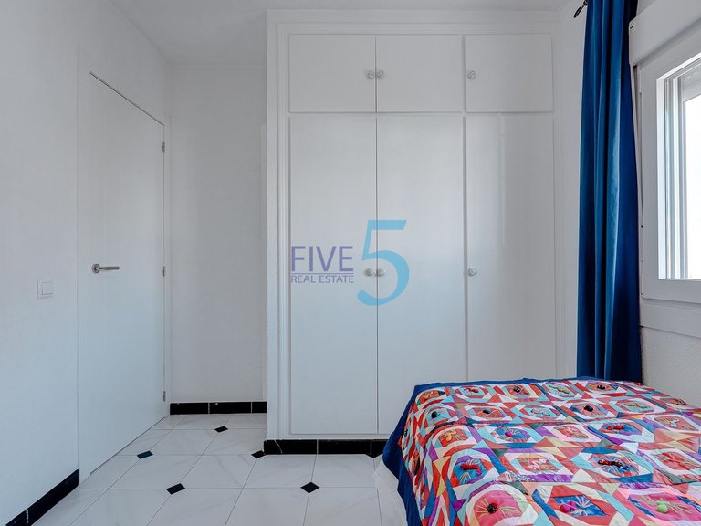 Apartment for Sale in Alicante, Valencia 14