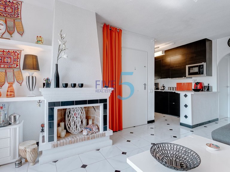 Apartment for Sale in Alicante, Valencia 4