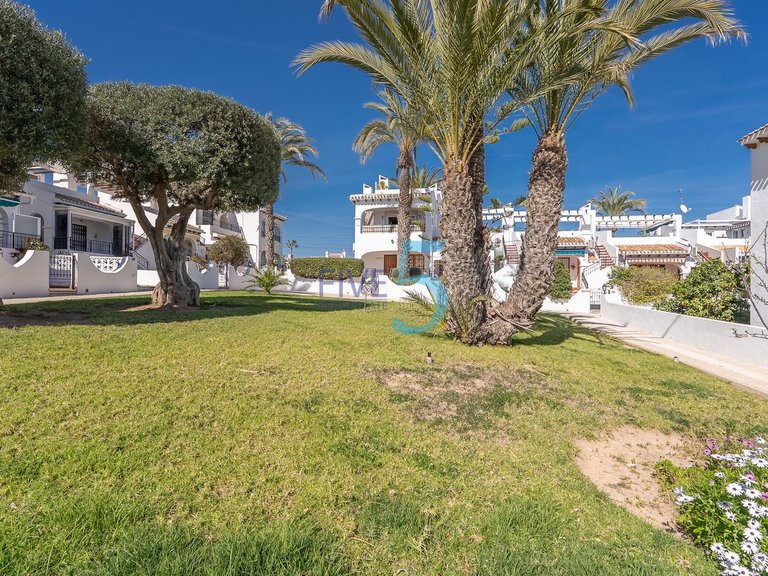 Apartment for Sale in Alicante, Valencia 25