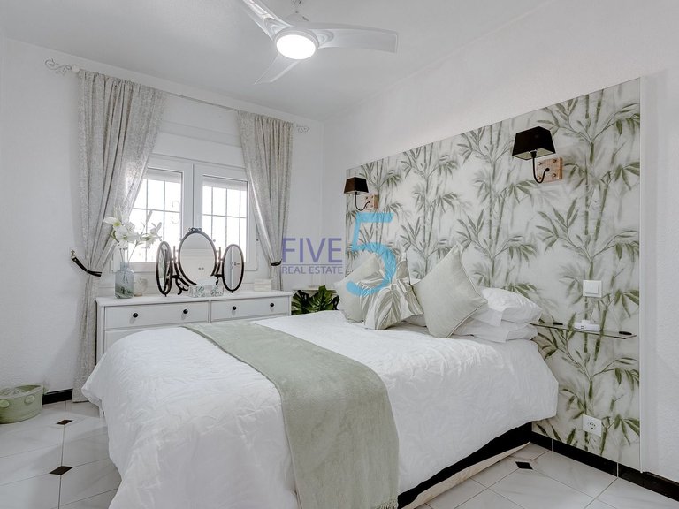 Apartment for Sale in Alicante, Valencia 10