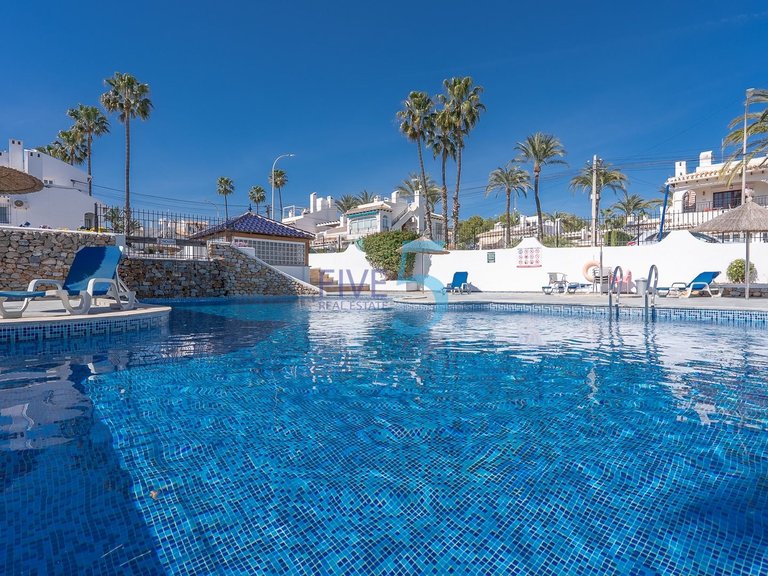 Apartment for Sale in Alicante, Valencia 1