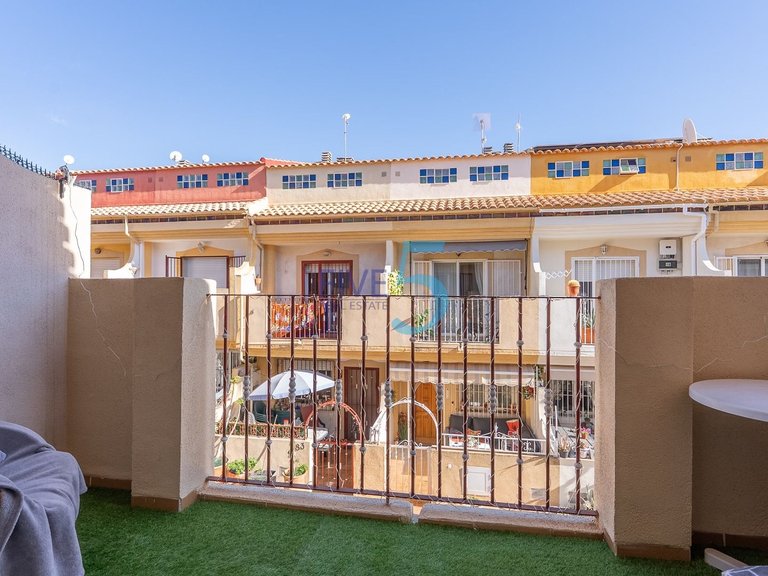 Villa for Sale in Alicante, Valencia 17