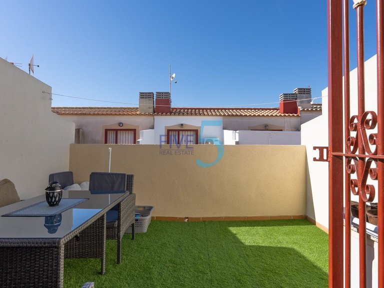 Villa for Sale in Alicante, Valencia 24