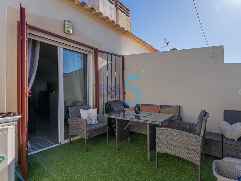 Villa for Sale in Alicante, Valencia 25