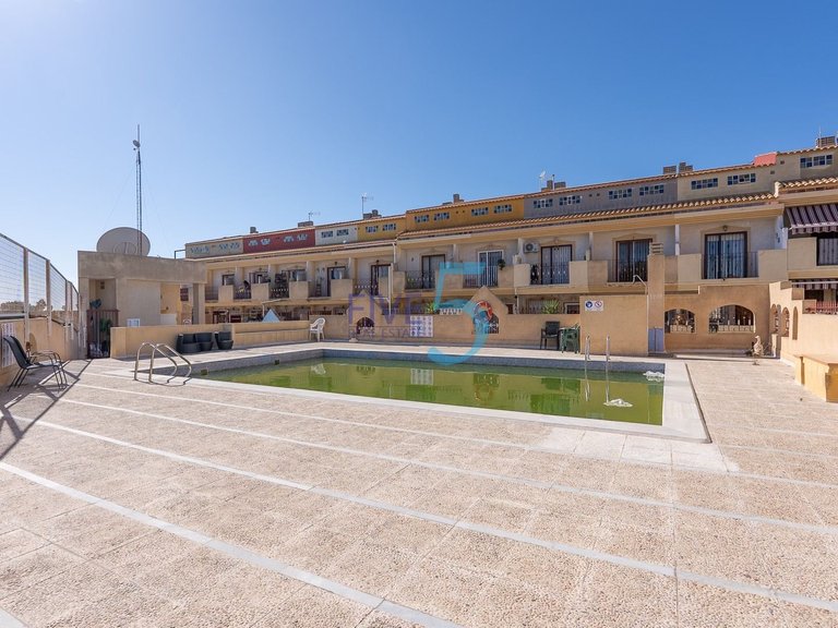 Villa for Sale in Alicante, Valencia 29