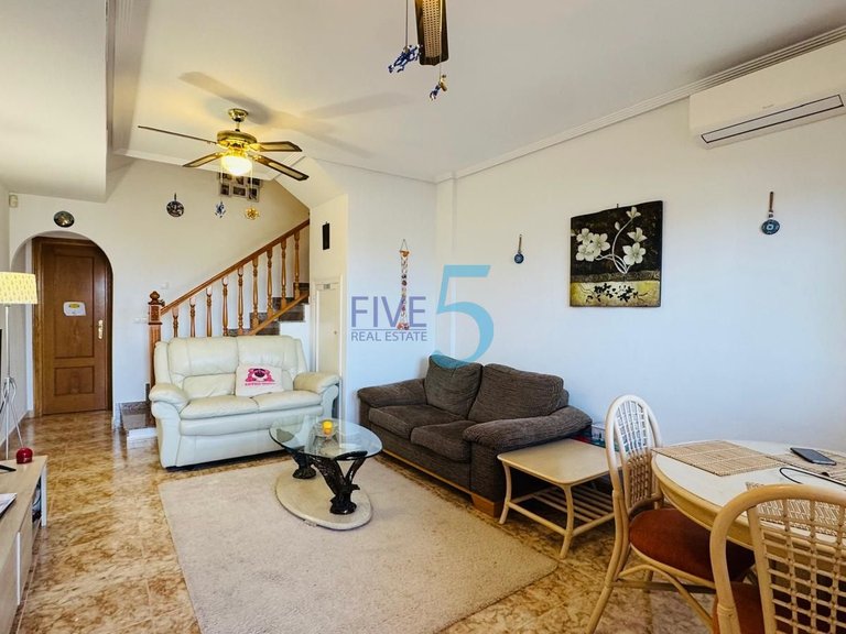 Villa for Sale in Alicante, Valencia 3
