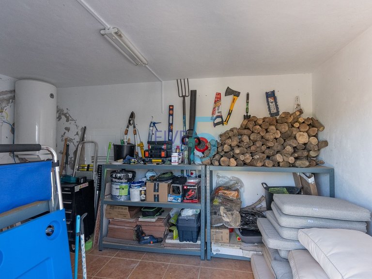 Villa for Sale in Alicante, Valencia 30