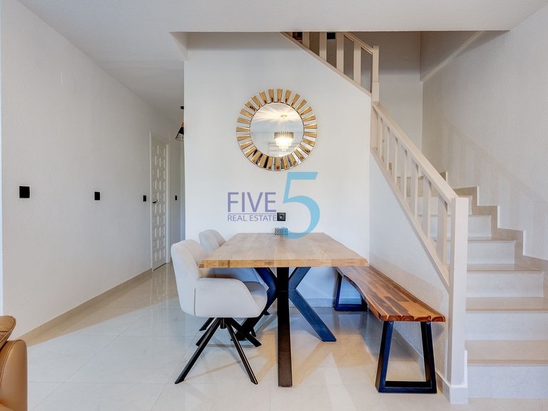 Villa for Sale in Alicante, Valencia 7