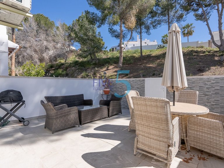Villa for Sale in Alicante, Valencia 26