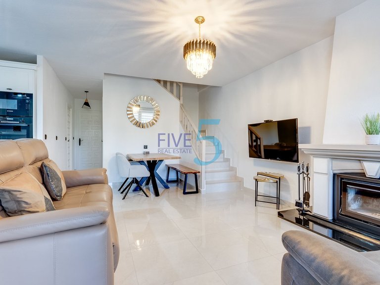 Villa for Sale in Alicante, Valencia 6