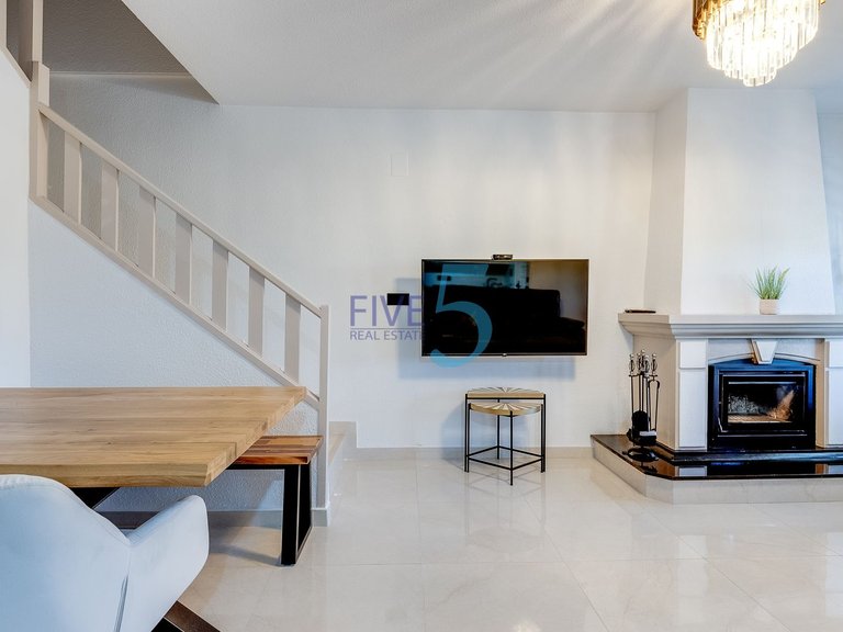 Villa for Sale in Alicante, Valencia 8