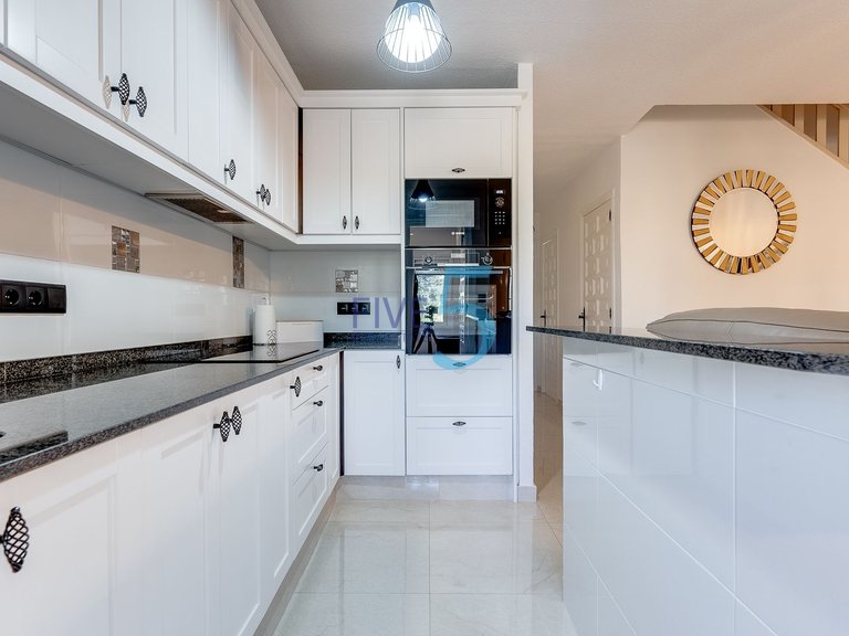 Villa for Sale in Alicante, Valencia 13