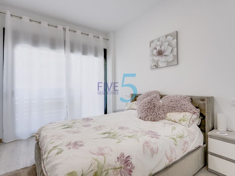 Apartment for Sale in Alicante, Valencia 11