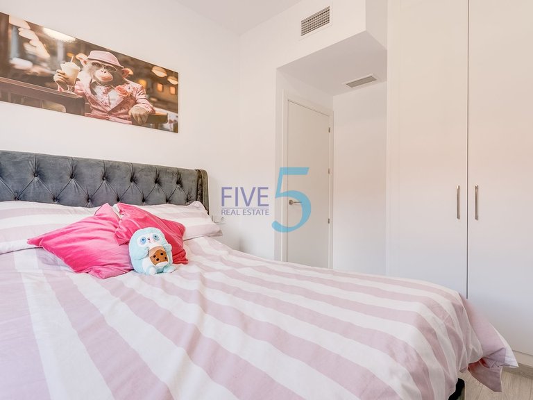 Apartment for Sale in Alicante, Valencia 16