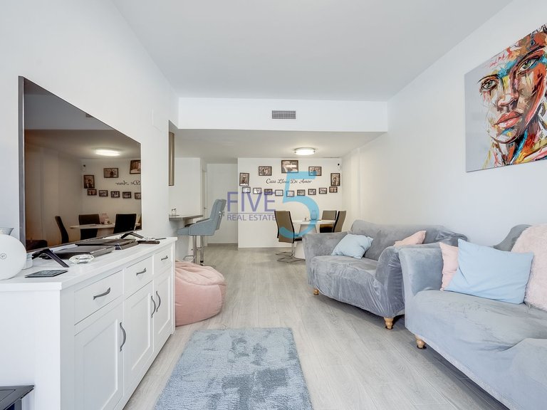 Apartment for Sale in Alicante, Valencia 5