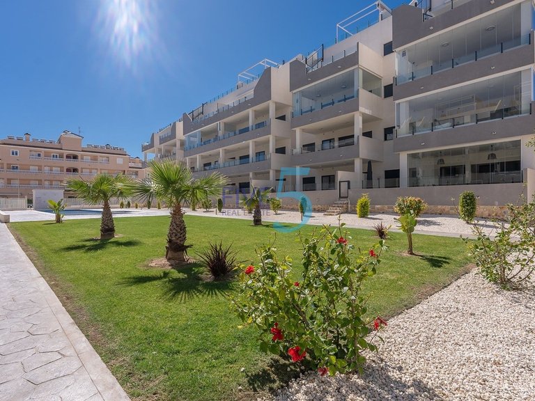 Apartment for Sale in Alicante, Valencia 29