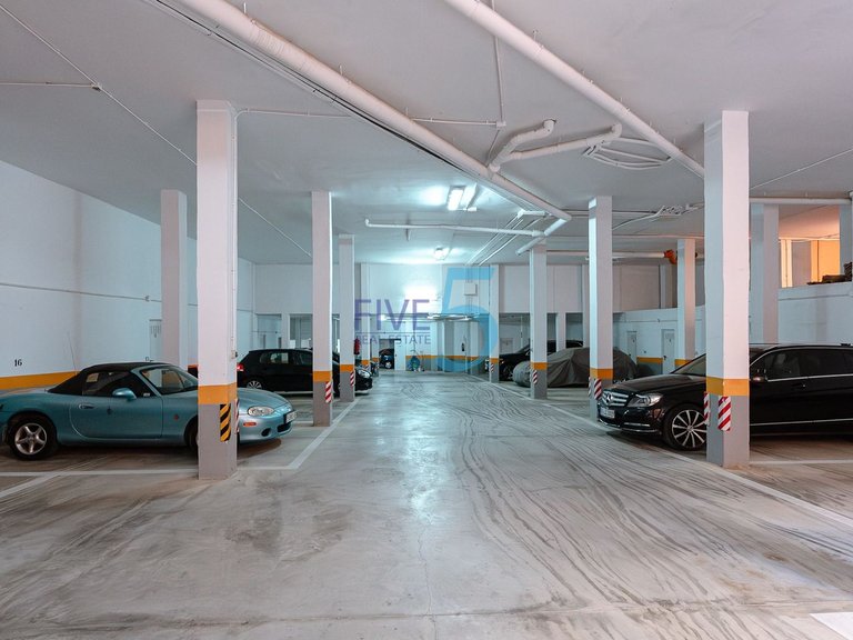 Apartment for Sale in Alicante, Valencia 30