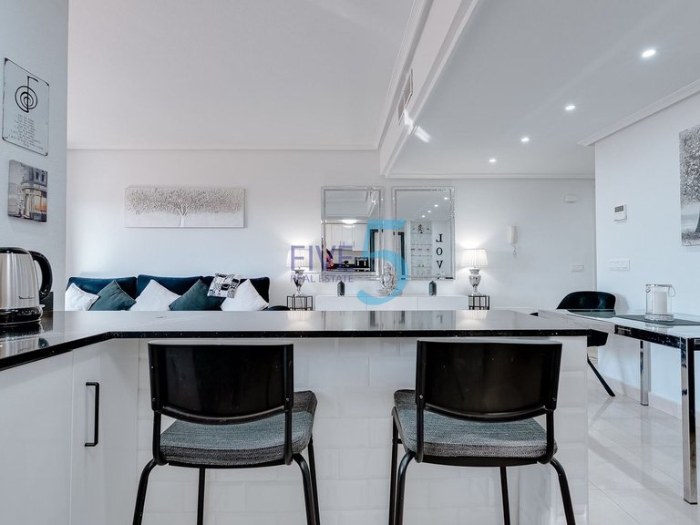 Apartment for Sale in Alicante, Valencia 10
