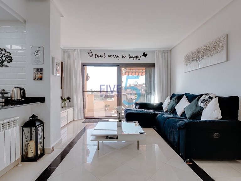 Apartment for Sale in Alicante, Valencia 5