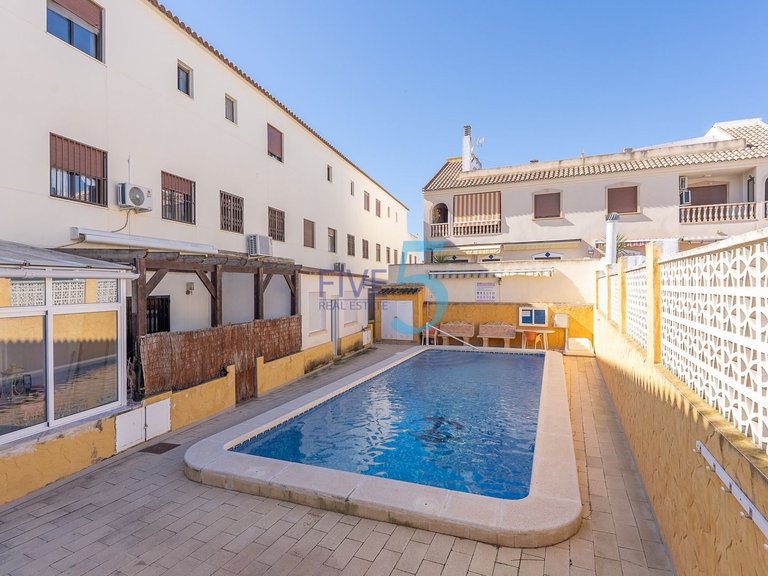 Apartment for Sale in Alicante, Valencia 21