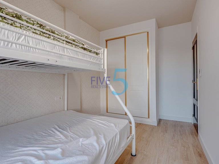 Apartment for Sale in Alicante, Valencia 17