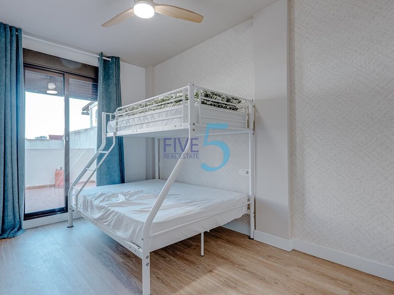 Apartment for Sale in Alicante, Valencia 16