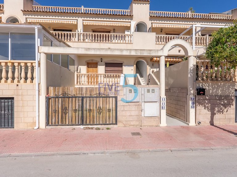 Apartment for Sale in Alicante, Valencia 3