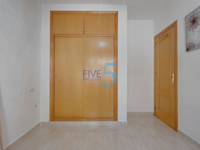 Apartment for Sale in Alicante, Valencia 15