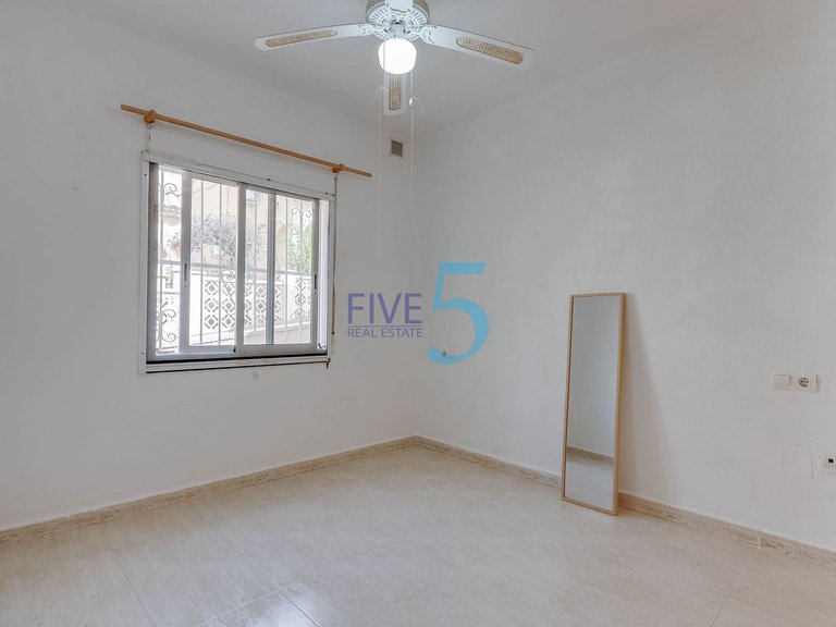 Apartment for Sale in Alicante, Valencia 14