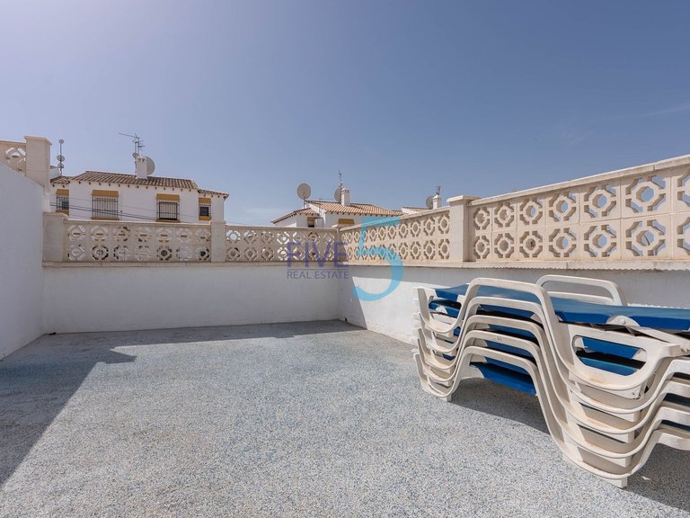 Apartment for Sale in Alicante, Valencia 25