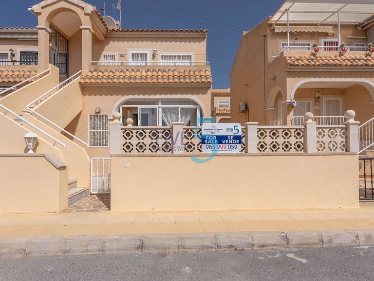 Apartment for Sale in Alicante, Valencia 27