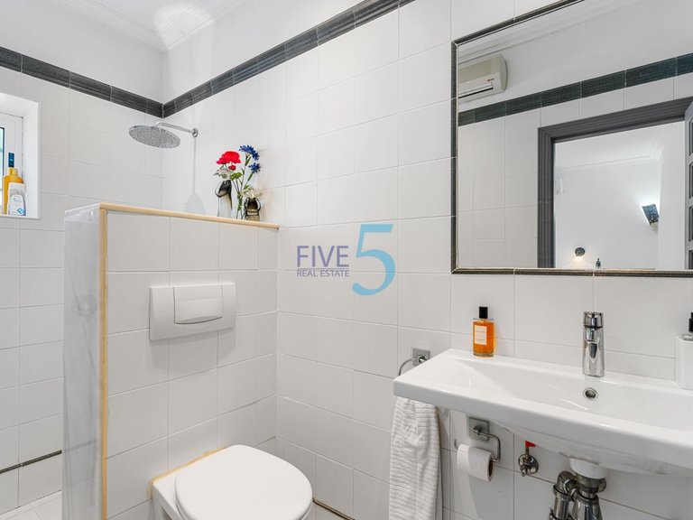 Villa for Sale in Alicante, Valencia 38