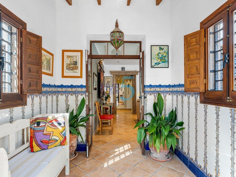 Villa for Sale in Alicante, Valencia 19